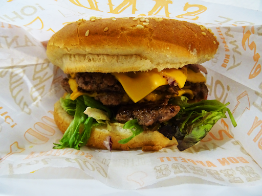 Photo 2 - Pizz burger