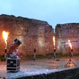 Photo n°4 de SPL EVENT à Santeny (Magasin de feux d'artifice)