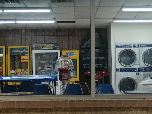 Mickey's Laundries - Visual