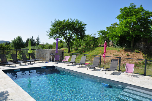 Photo de Mas de Carlas - Gîte 4* pour 12 personnes avec piscine privée à Vinezac (07110)