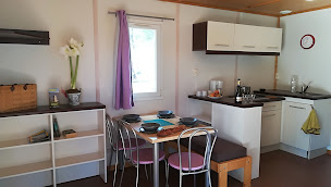 Photo n°44 de CAMPING MUNICIPAL LA PINEDE à Bédoin (Terrain de camping)