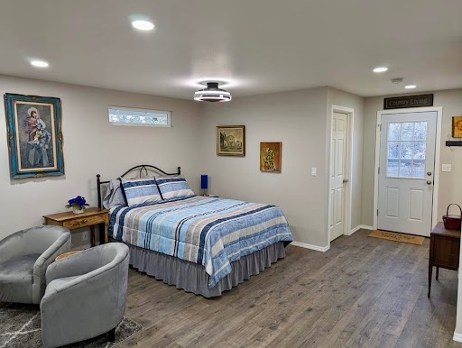 Straight Edge Paint and Finish LLC Gallery - United States