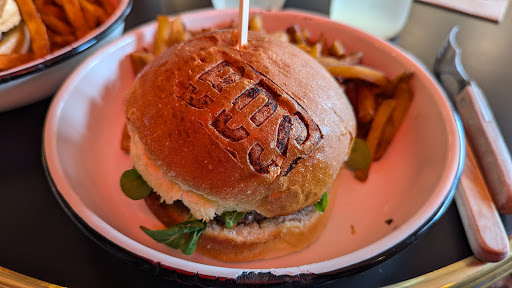 Photo 1 - Quercy Burger