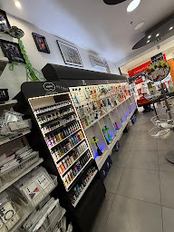 Photo n°10 de Cover vap à Clichy-sous-Bois (Magasin de téléphonie mobile)