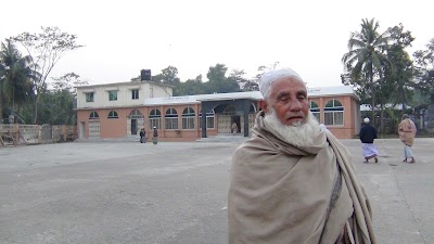 Photos of Ulania Central Mosque