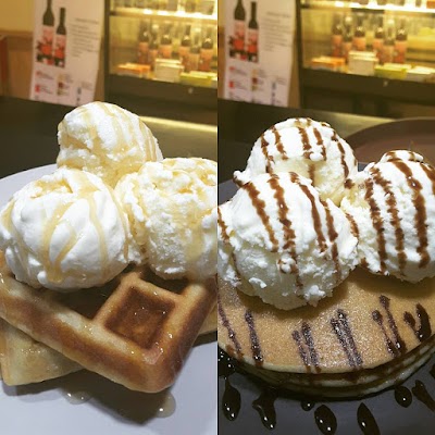 Photos of Grande: Cake & Coffee