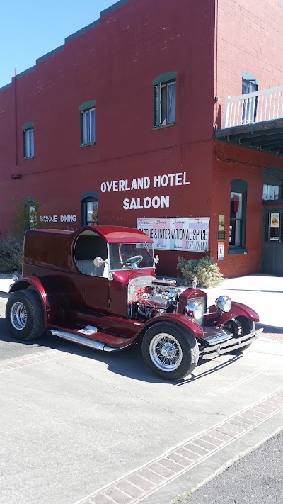 Overland Hotel & Saloon
