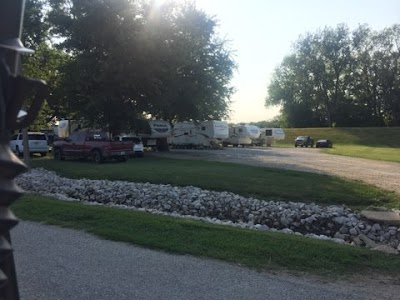 Illinois River Campground