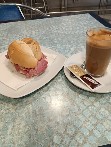 Cafetería Delta - Visual