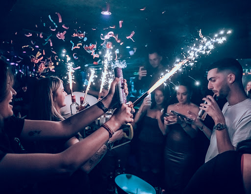 Complex Club - La Fare