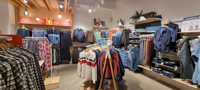FatFace - Clothing store