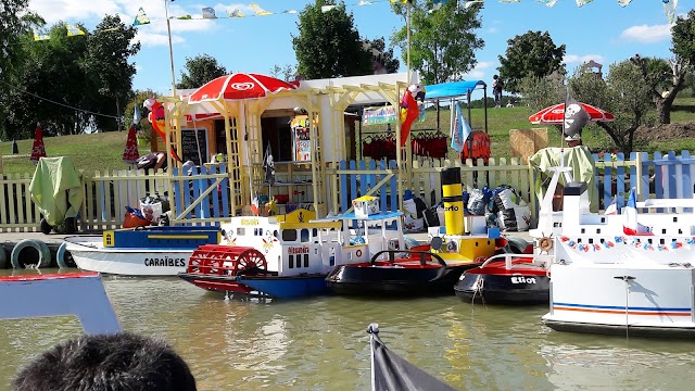 Port miniature les ti-pirates
