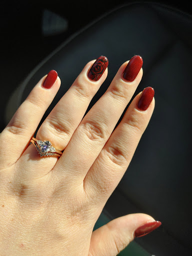 Hand & Foot Spa Nail Salon - Thumbnail
