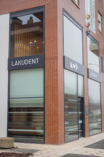 Clínica Dental LAKUDENT