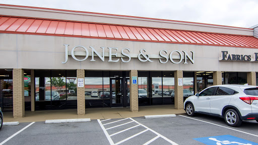 Jones & Son Diamond & Bridal Fine Jewelry Logo