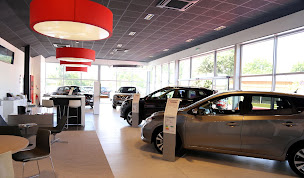 Photo n°2 de Nissan AGS à Arès (Concessionnaire Nissan)