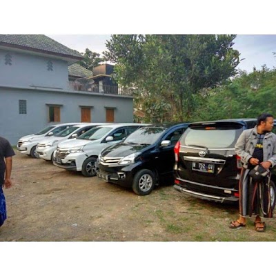 Photos of Independent Rent Car, Tour & Travel