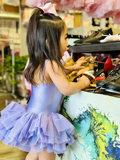 Dance Apparel Plus-“A Bloch Shop” - Thumbnail