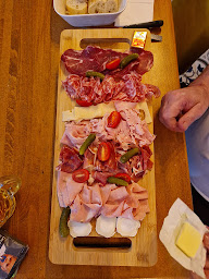 Photo n°35 de Restaurant S3 à Wassy (Restaurant)