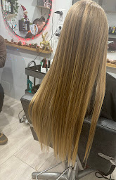 Photo n°7 de Chez kantxa à Espelette (Salon de coiffure)