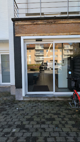 RAP & REIN Wasserij Nieuwkuis Strijkdienst Wassalon - Bergen