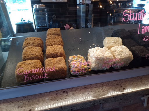 Studio Bakery - Thumbnail