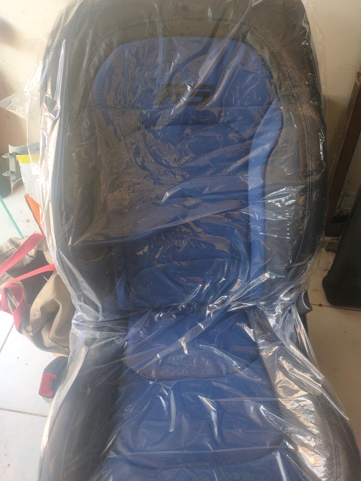 Seat upholstery - صورة 2