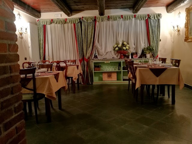 Antico Borgo "Le Macine"