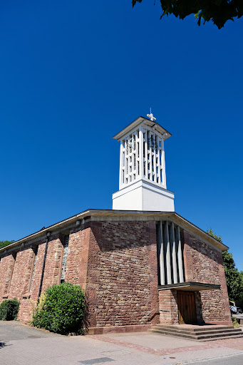 Eglise Catholique St Pierre - Thumbnail