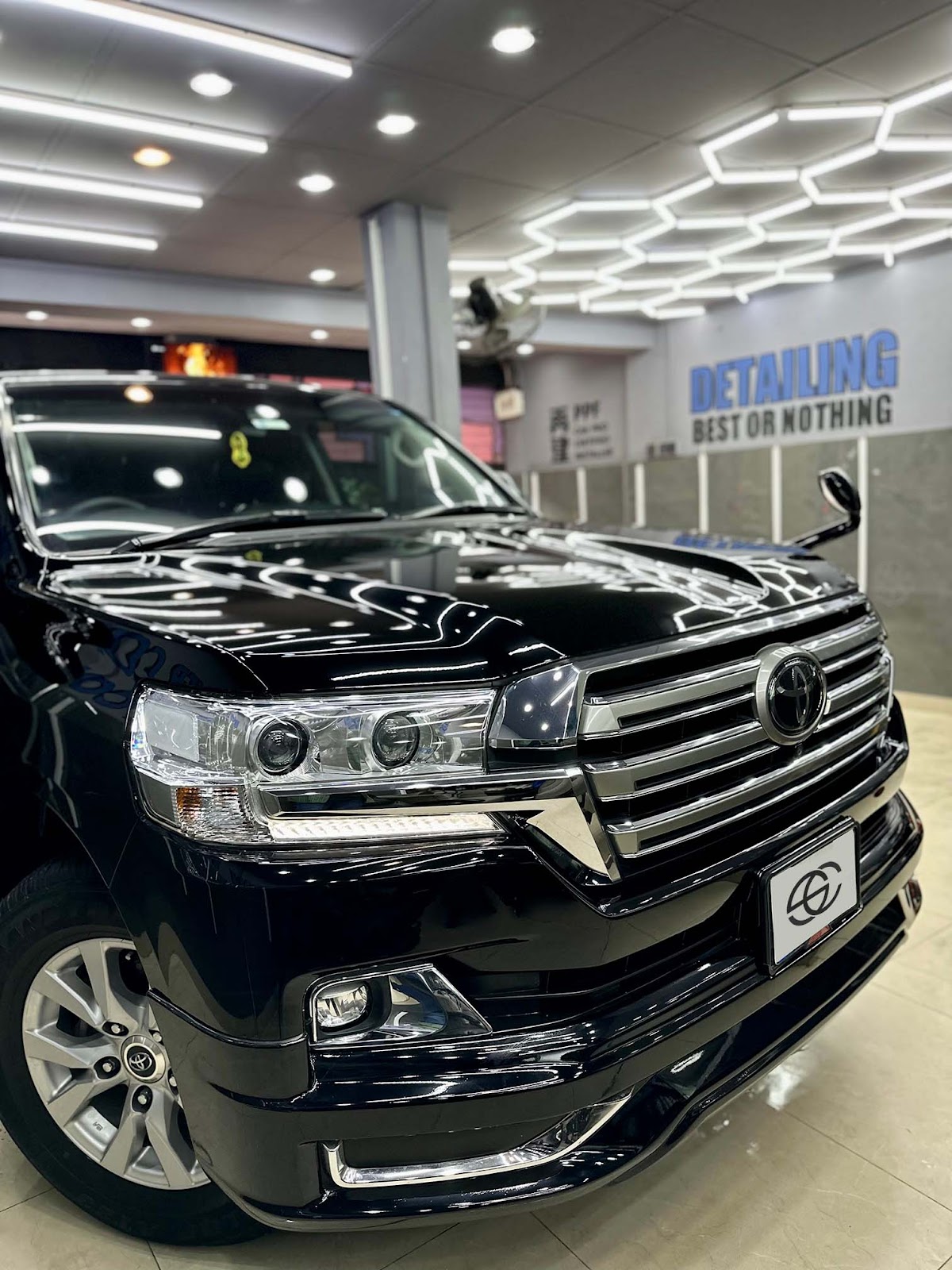 Sara Auto Care - Car Seat Upholstery | Car Detailing in Dubai | Car Painting Dubai - صورة 4