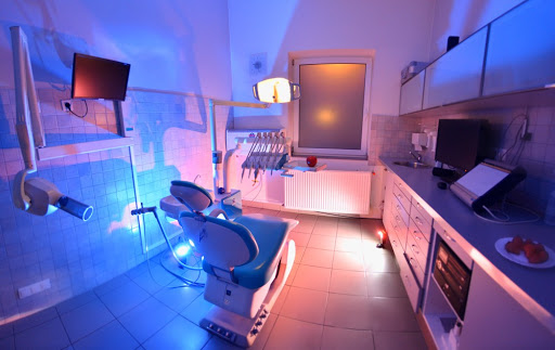 Specialist Dental Clinic Extradent