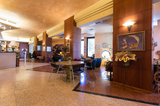 Alan Hotel - Visual