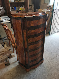 Photo n°24 de Antiquaire Brocanteur Edouard Beckert à Lunel (Atelier de réparation de meubles)