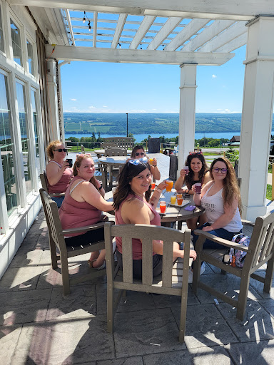 Town n Country Wine Tours and Transport - Thumbnail