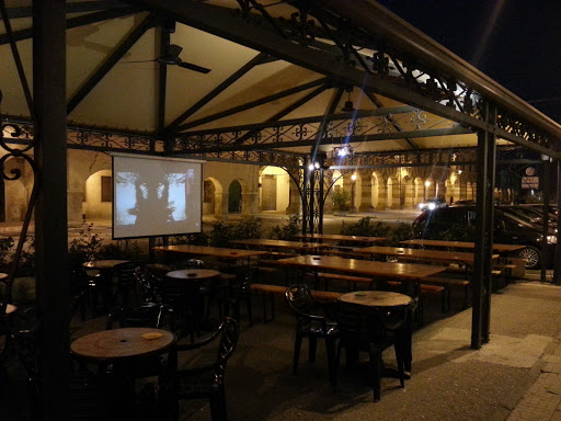 Top Secret Pub - Visual