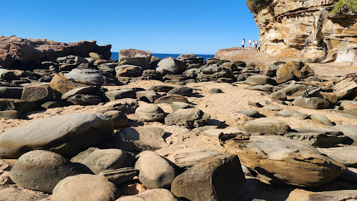 Mugs Rocks - Thumbnail
