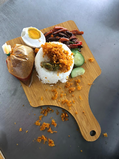 Nasi Kukus Pohon Kekut