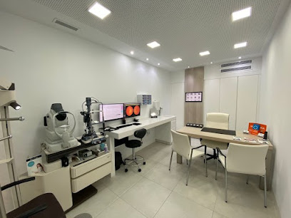 Adrián Salgado Óptica y Audición