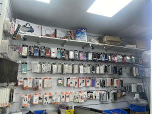 Photo n°4 de Arpajon Smartphone à Arpajon (Magasin de téléphonie mobile)