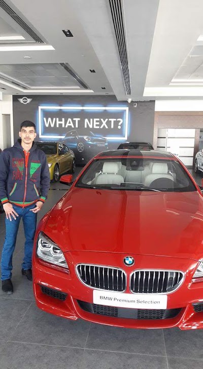 Photos of BMW Abu Dhabi Mussafah