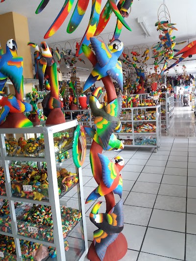 Photos of La Casa De La Balsa