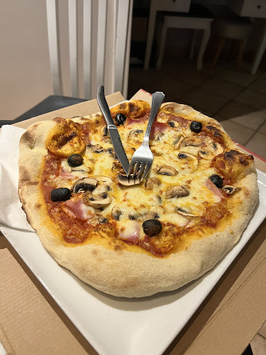 Pizza des Isles - Thumbnail
