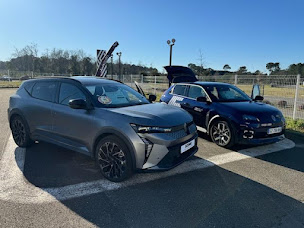 Photo n°3 de Renault Soustons - edenauto à Soustons (Vendeur de voitures d'occasion)