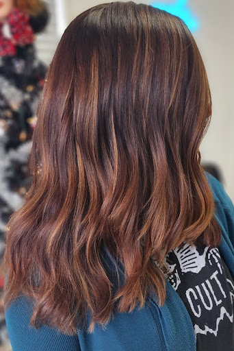 Hildebrand Hair at Wild Roots - Thumbnail