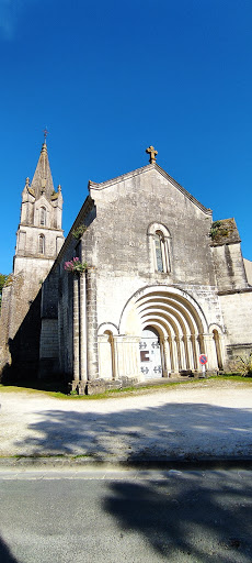 Église Saint-Pierre de Thénac Gallery - France