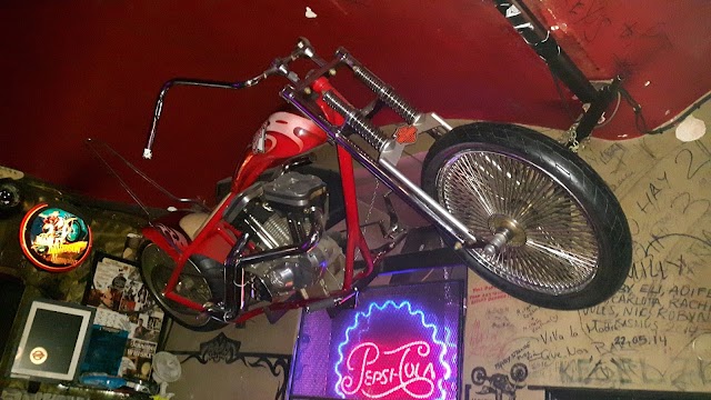Harley's Bar