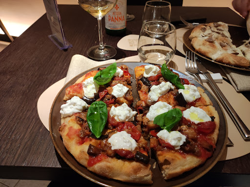 Legami Pizzeria Non Tradizionale - Thumbnail