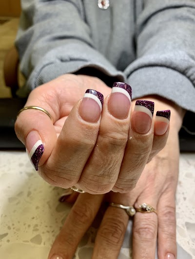 V NAILS and SPA