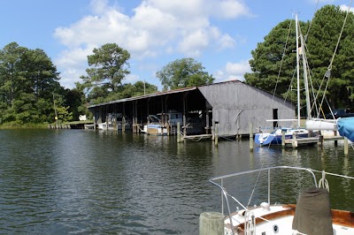 Ginney Point Marina