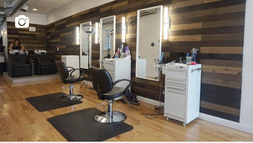 Flourish Hair And Beauty Logo